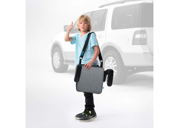 clek olli backless booster seat